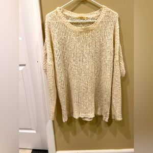 Women’s M off white sweater 100% cotton